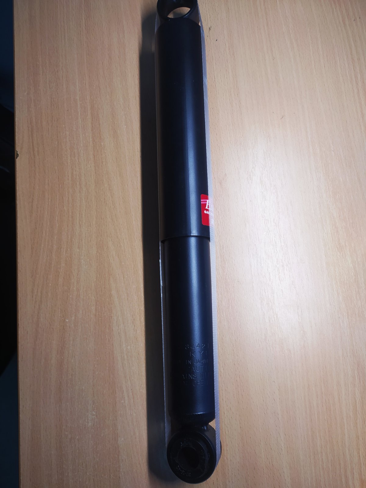 Амортизатор задний 344212 KYB