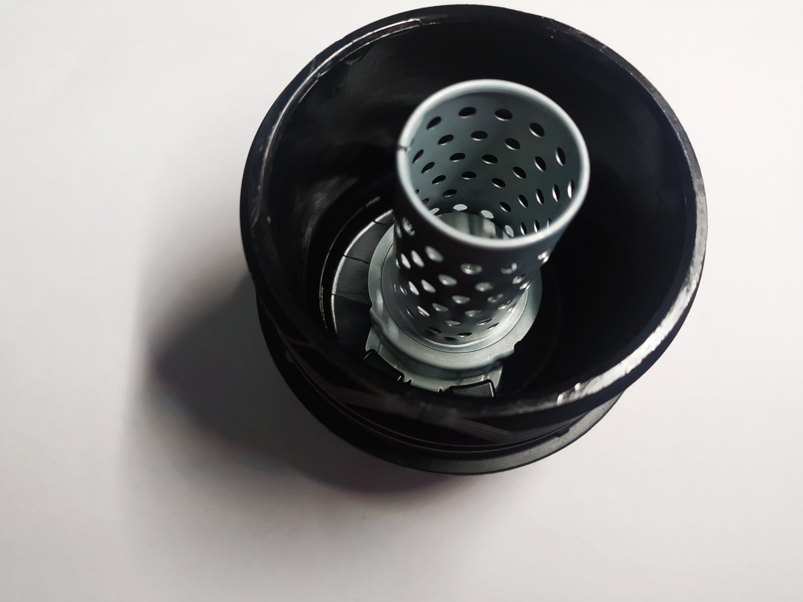 Корпус масляного фильтра 1562037010 TOYOTA