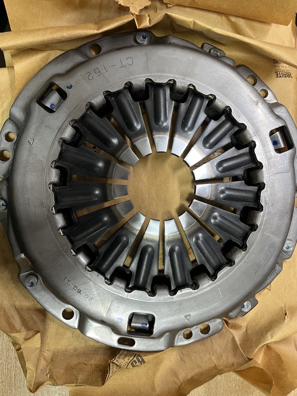 Корзина сцепления (нажимной диск) AISIN CT152