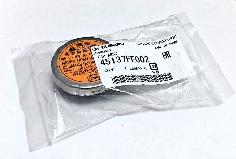 Оригинальная крышка радиатора (1.3 бар) SUBARU 45137FE002 – аналог 45137FE001, 45137FE000 для Subaru Forester, Impreza, Legacy, Outback, WRX, XV, Exiga