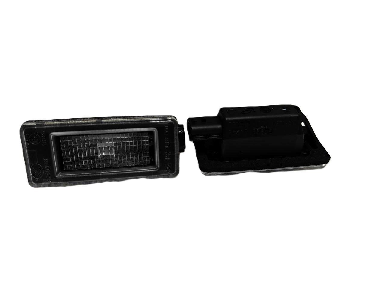 Подсветка номерного знака (лампа) NISSAN 265108990E — аналог BFEAM8990E / 265108990E, для Altima / Qashqai / X-Trail / Serena / Duster