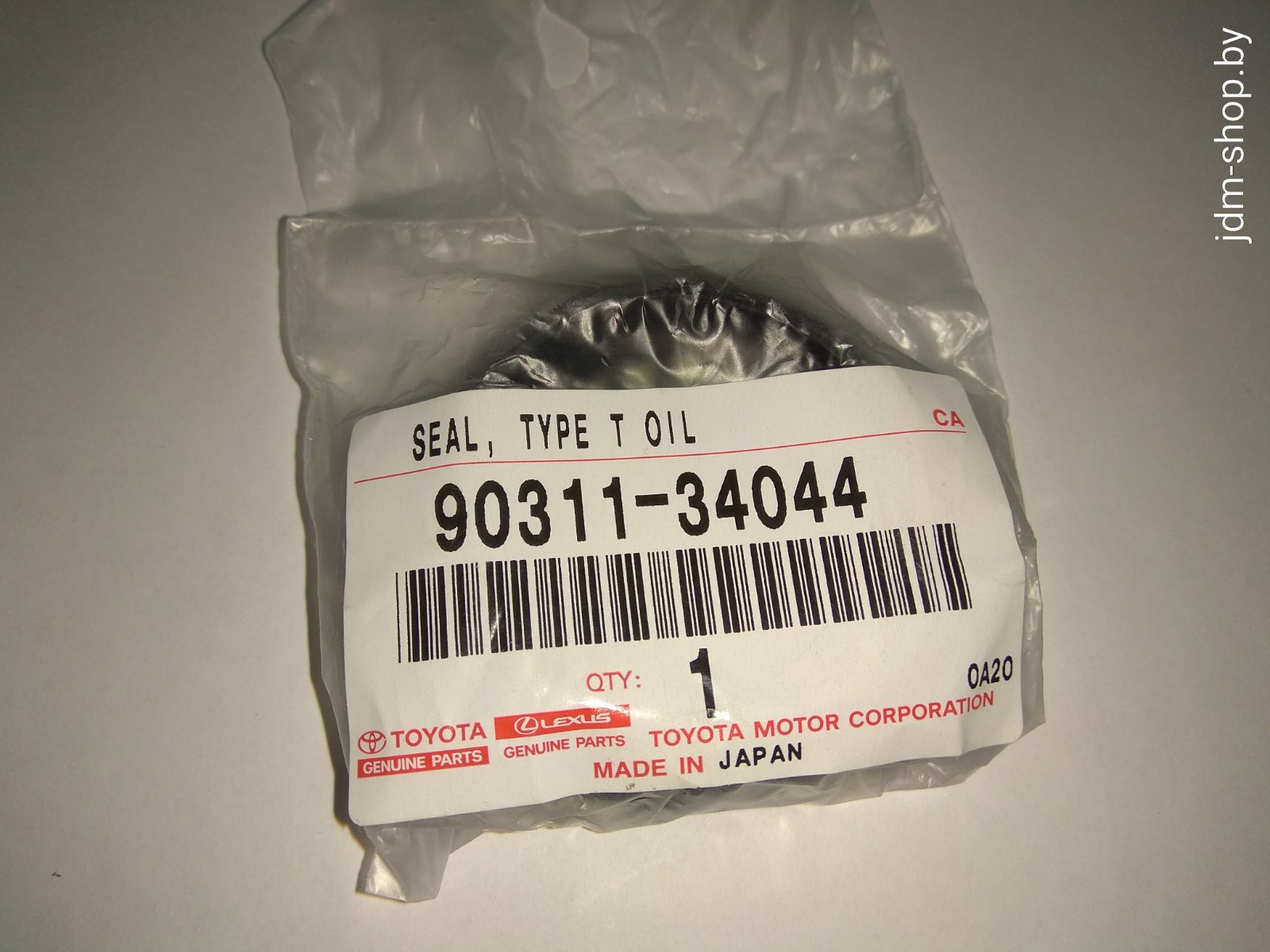 Сальник полуоси левый 9031134044 TOYOTA