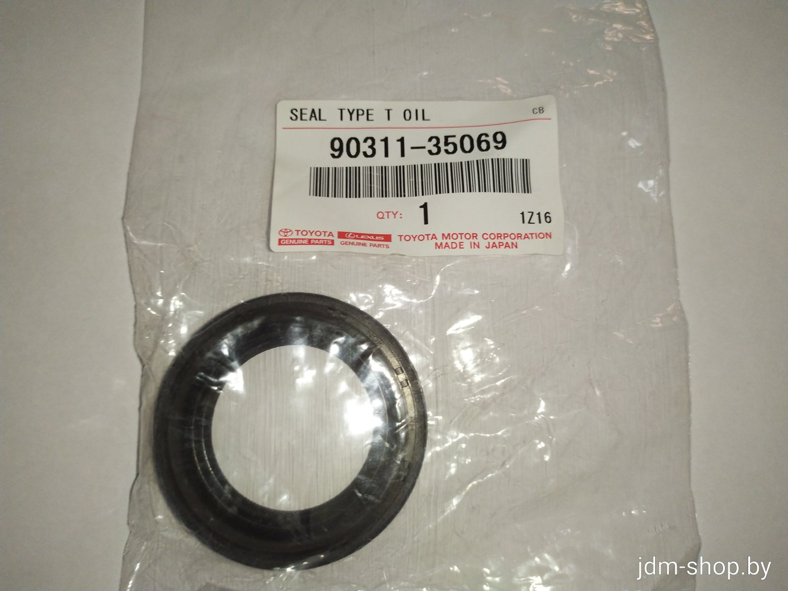 Сальник полуоси правый 9031135069 TOYOTA