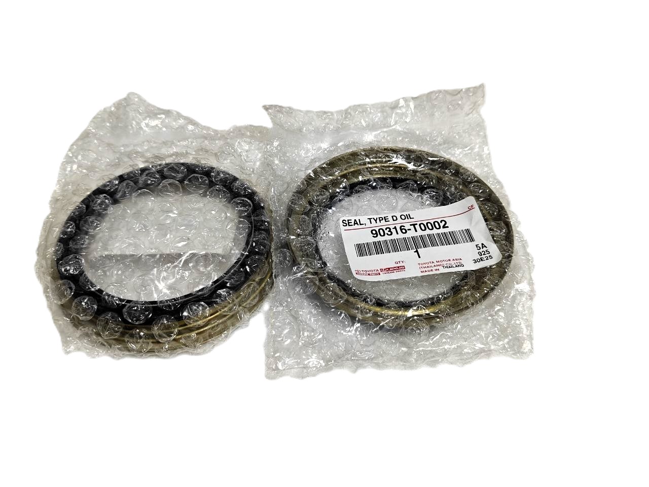 Сальник ступицы переднего колеса, внутренний Toyota 90316T0002 — оригинал 71.4×99.5×6.6×16 мм, для Fortuner / Hilux