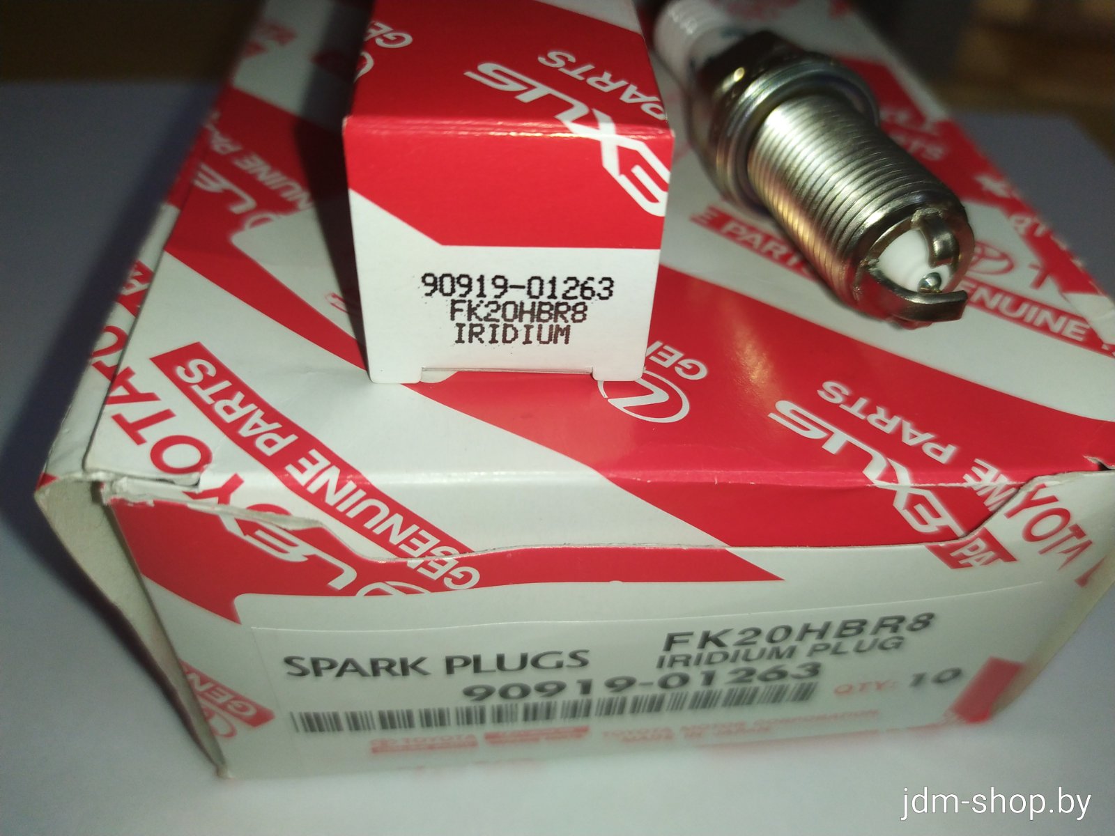 Свеча зажигания 9091901263 TOYOTA