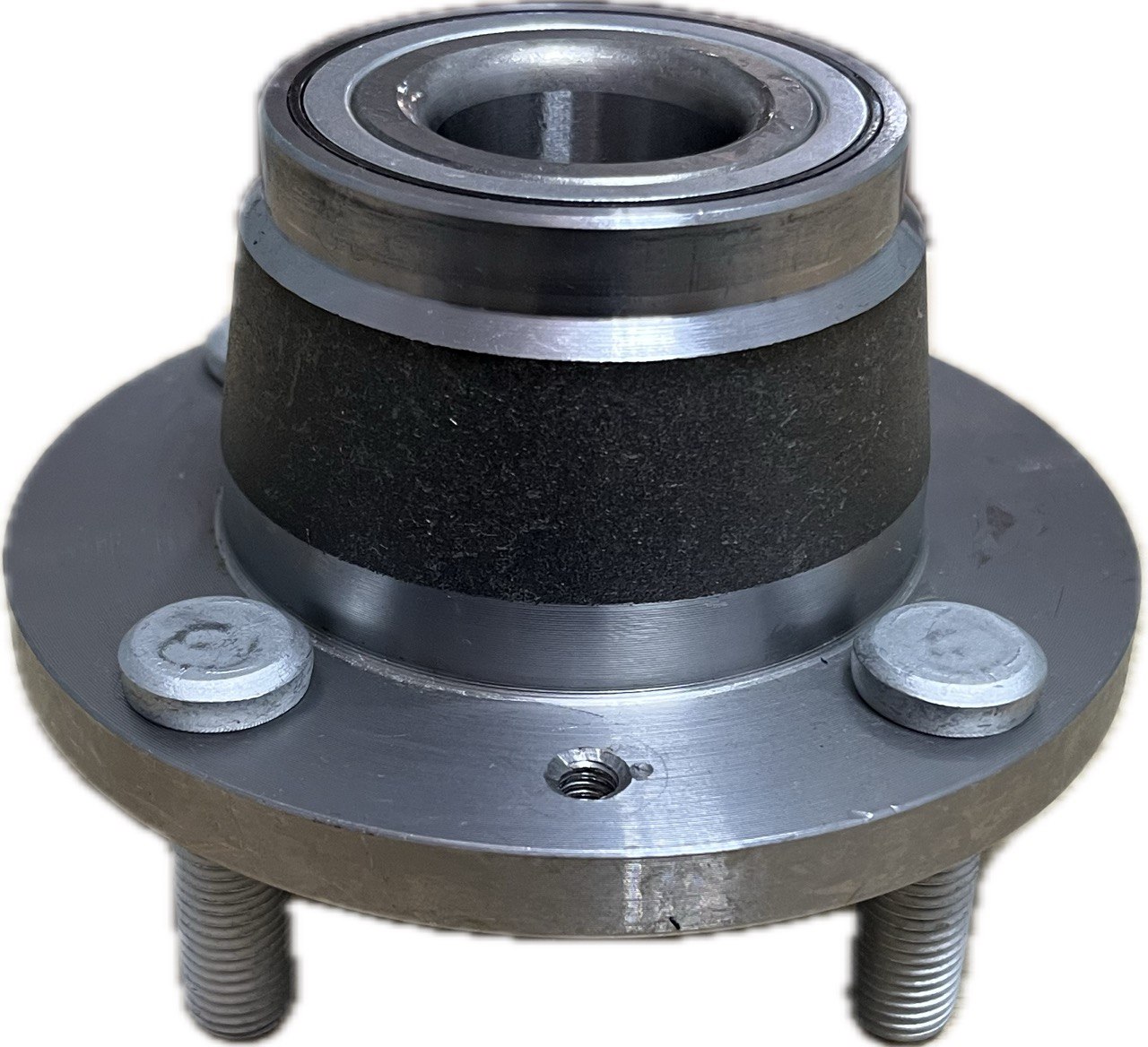 Задняя ступица колеса в сборе BTA H25032BTA – аналог Mitsubishi MB844220, MB809577, 952279, M2532 для Mitsubishi Lancer Station Wagon VII (CB_W, CD_W, 1992–2003)
